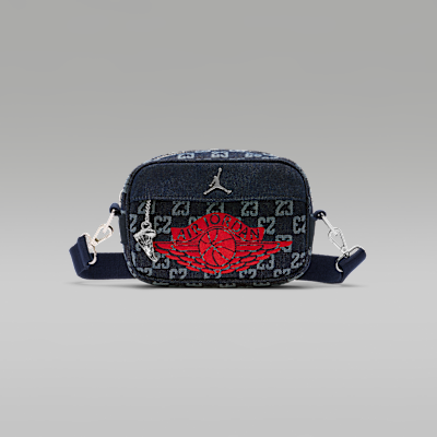 MONOGRAM+CAMERA+BAG.png